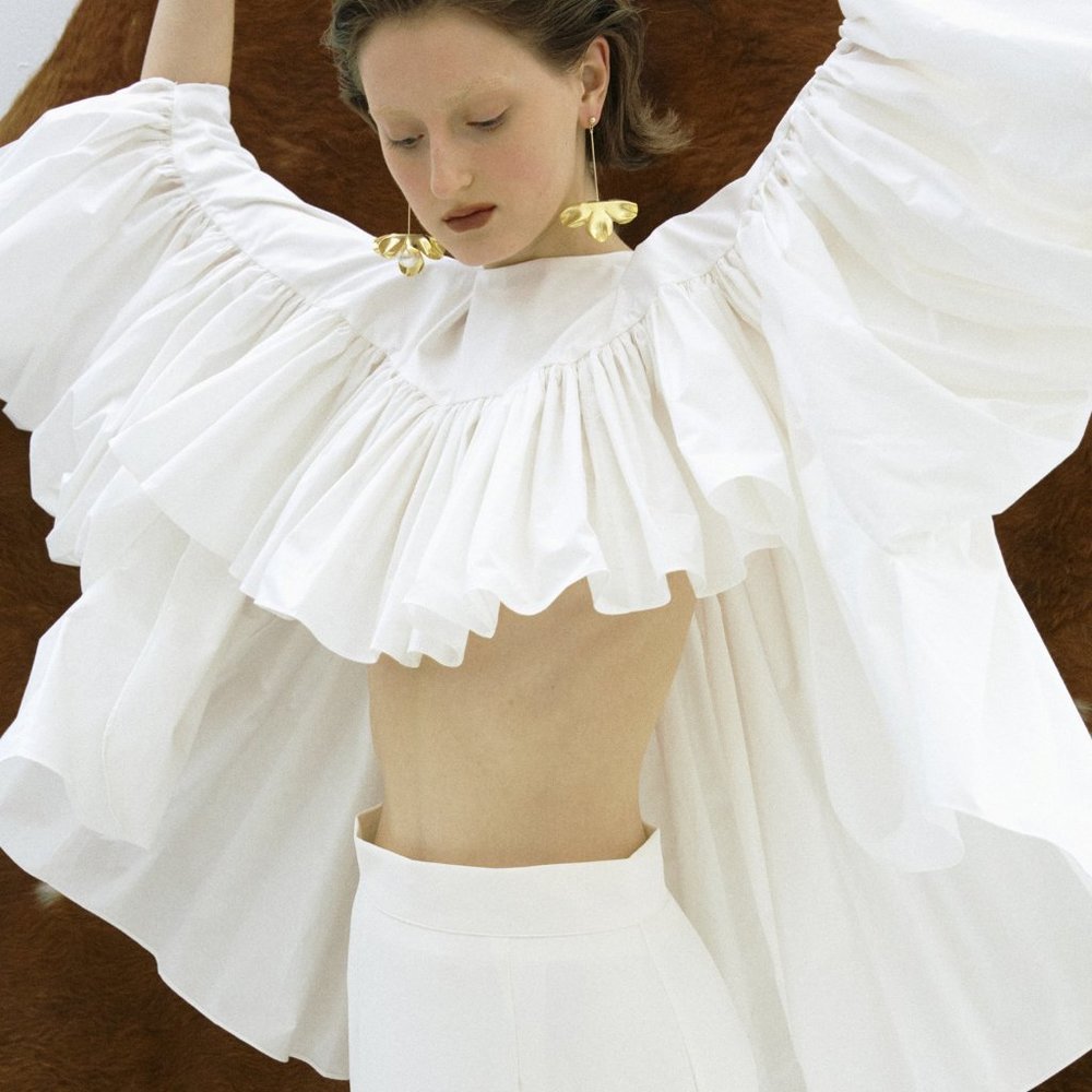 LOEIL CIAMBELLONA TOP -Statement Sleeves